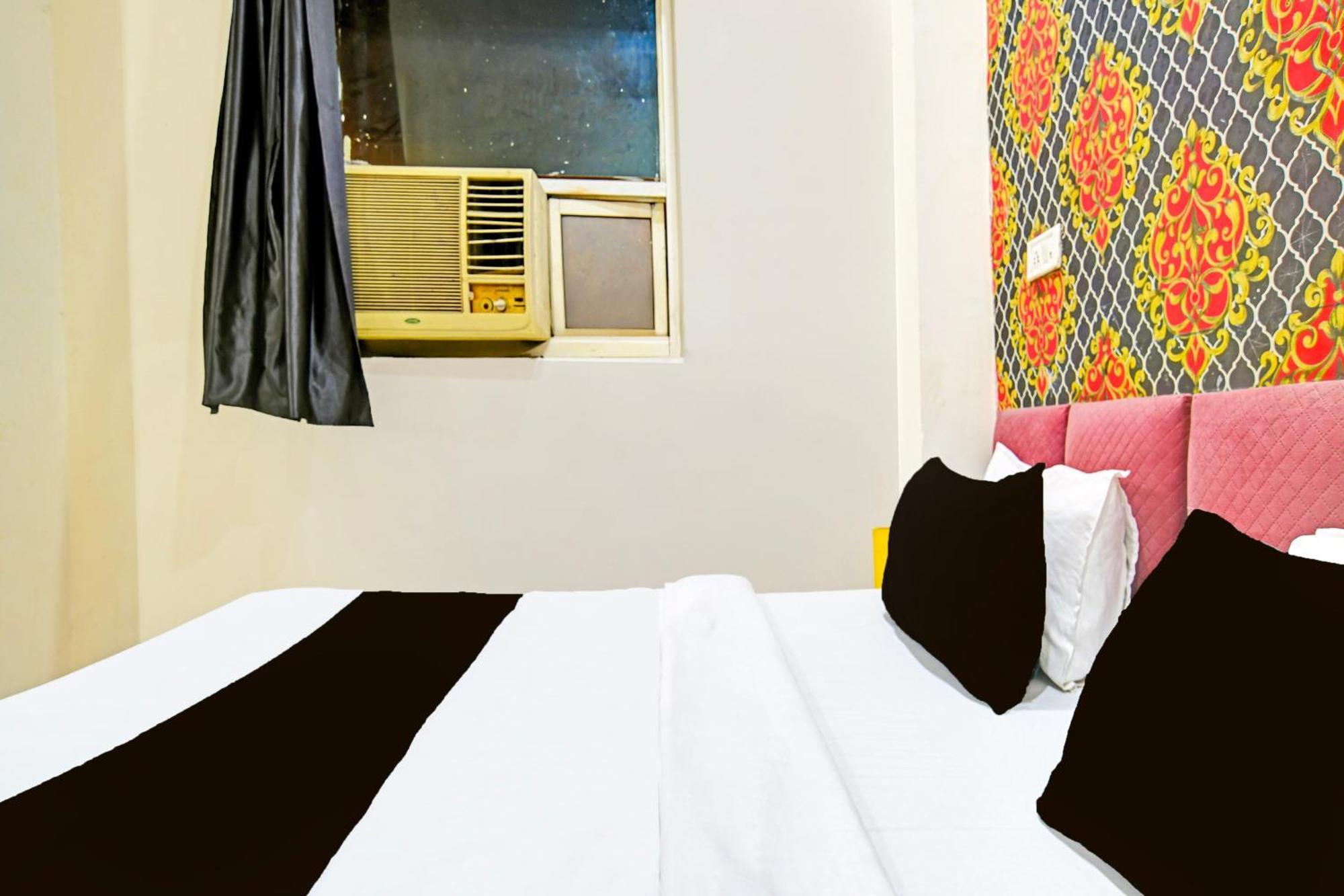 Super Hotel O Hanuman Naka Ujjain Formerly Krishna Palace Екстериор снимка